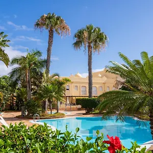  Villa Y El Sultan Spain