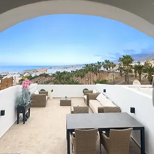 Luxury Ocean View Apartment